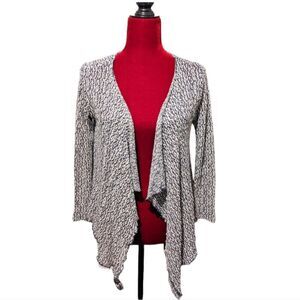 Love Culture High Low Sweater Size Small